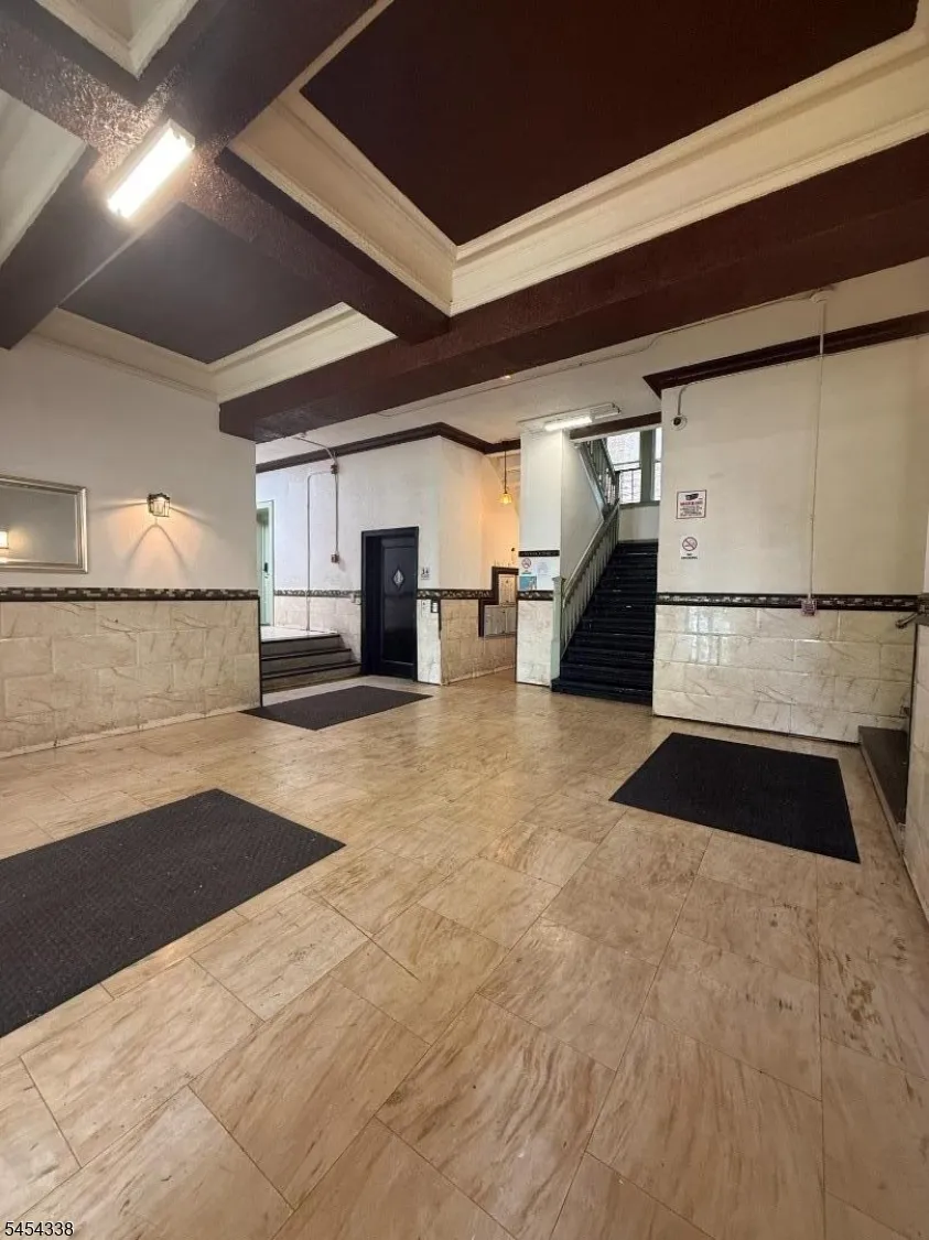 148 Chancellor Ave #B2 Unit B2 Newark City, NJ 07112