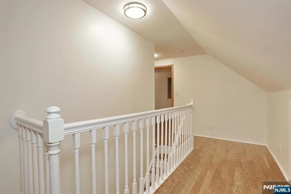 515 N Monroe Street Ridgewood, NJ 07450