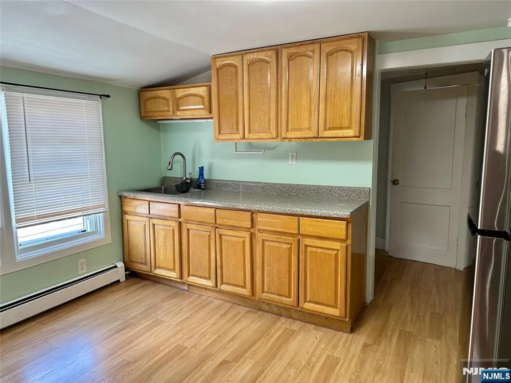 60 Morrissee Avenue 3 Wallington, NJ 07057