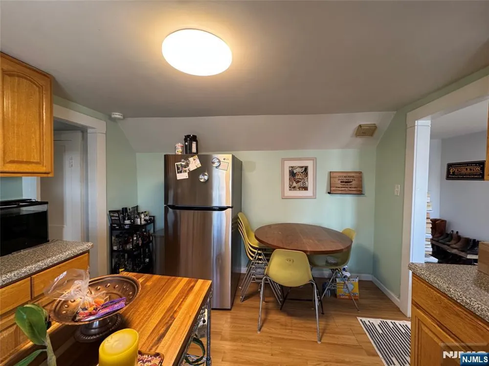 60 Morrissee Avenue 3 Wallington, NJ 07057
