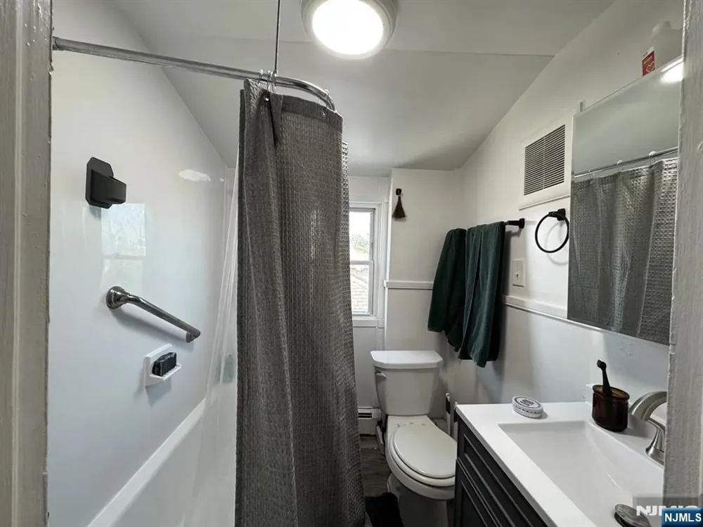 60 Morrissee Avenue 3 Wallington, NJ 07057
