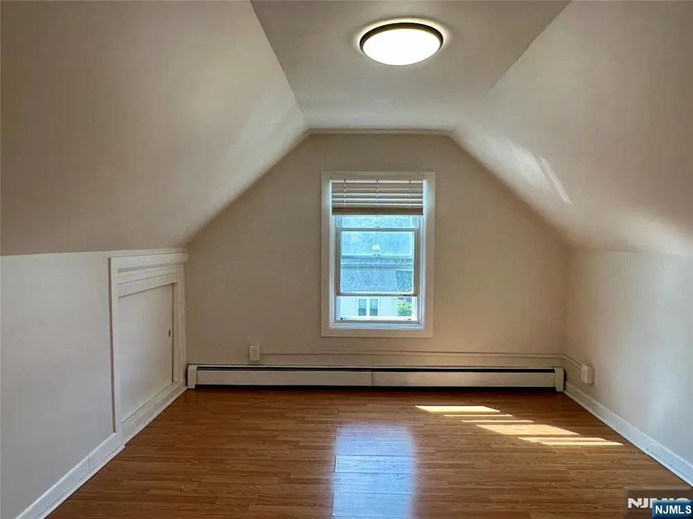60 Morrissee Avenue 3 Wallington, NJ 07057