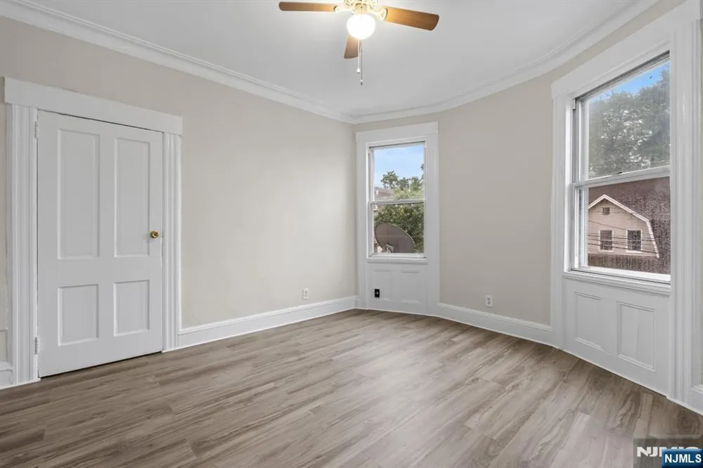 292 Claremont Avenue 2nd floor Jersey City, NJ 07305