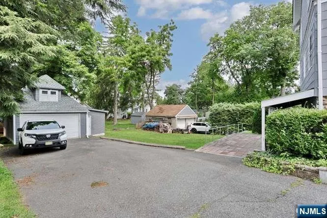 120 Liberty Street 2 Ridgewood, NJ 07450