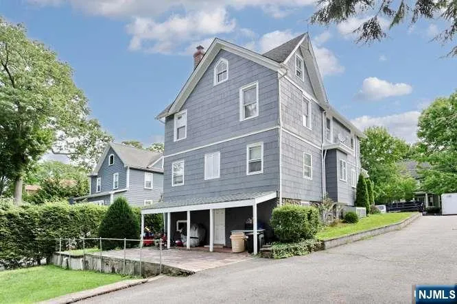 120 Liberty Street 2 Ridgewood, NJ 07450
