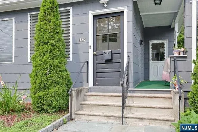 120 Liberty Street 2 Ridgewood, NJ 07450