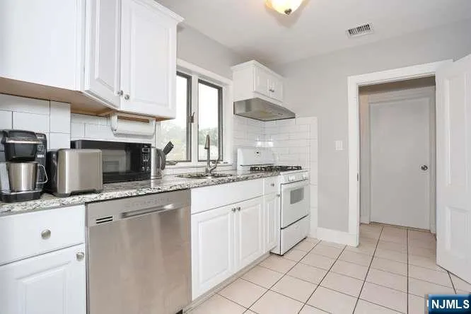 120 Liberty Street 2 Ridgewood, NJ 07450