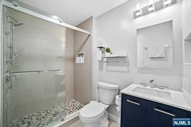 605 River Renaissance East Rutherford, NJ 07073