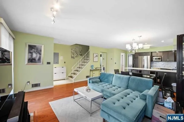 605 River Renaissance East Rutherford, NJ 07073