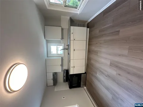 229-233 Park 10