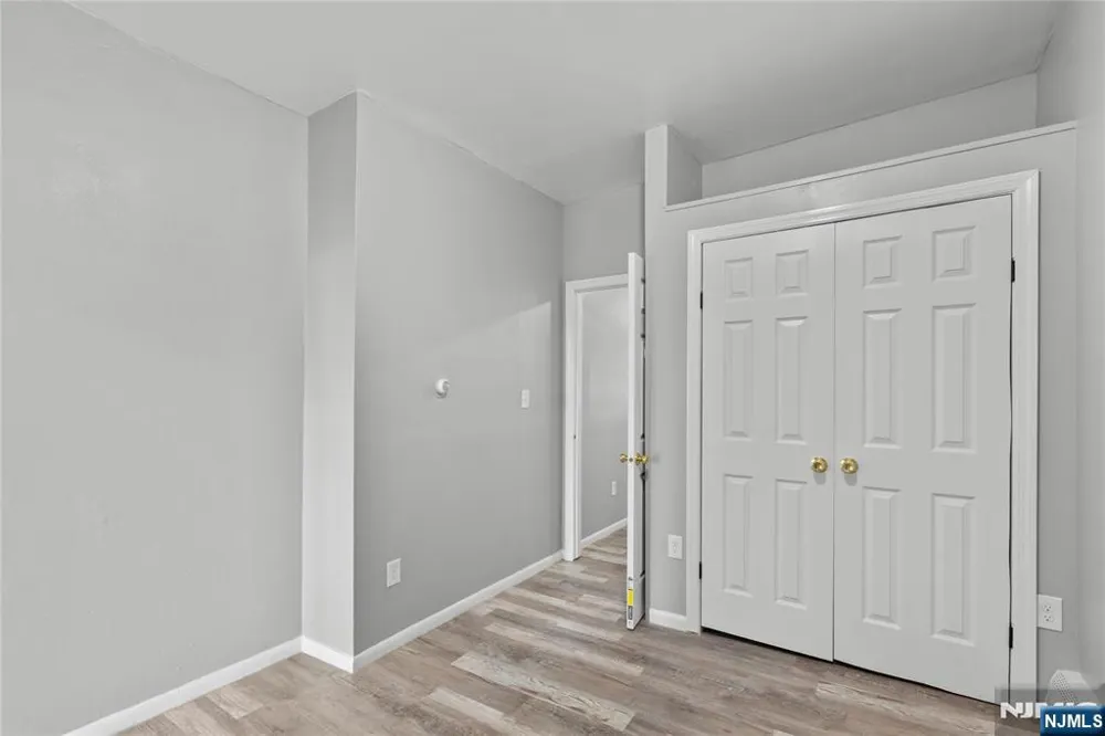 9 Monroe Street 6 Passaic, NJ 07055