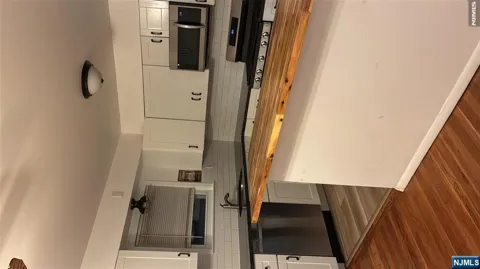 147 Saint Joseph Boulevard 1
