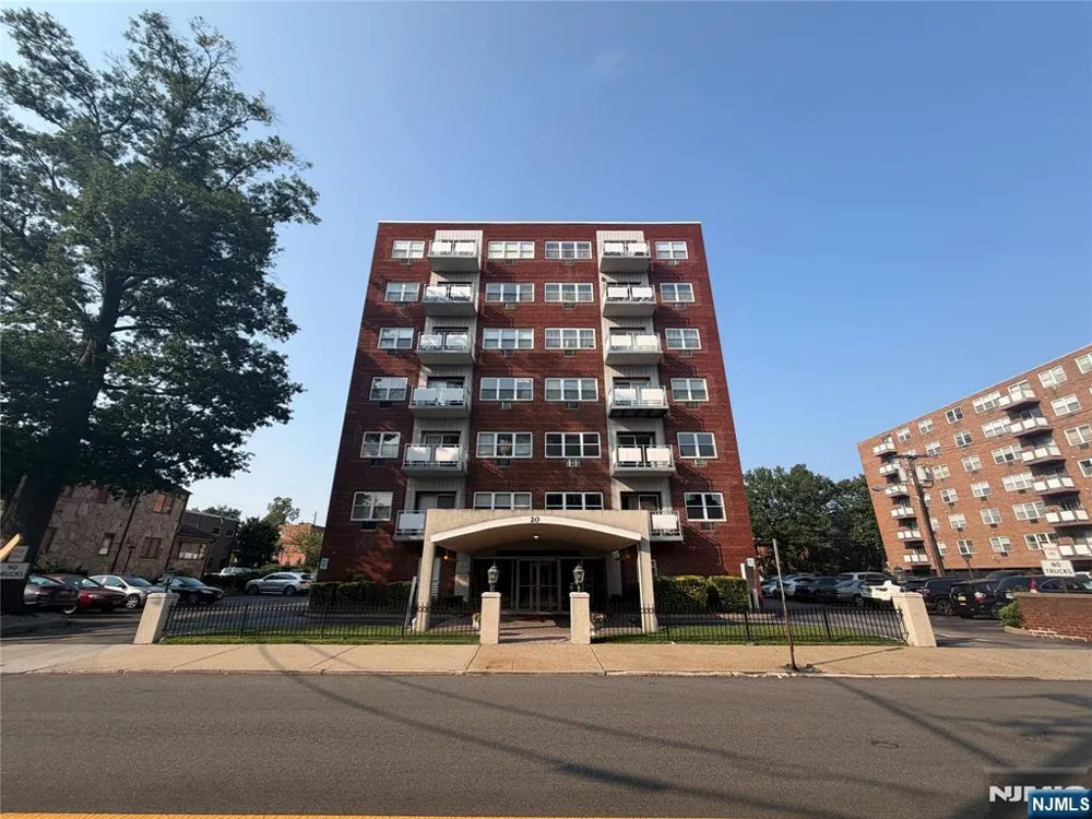 20 Jefferson Street F7 Hackensack, NJ 07601