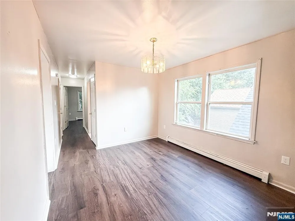 9 3rd Street 7 Paterson, NJ 07522