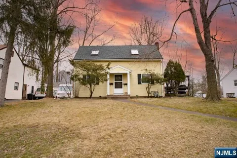 415 Demarest Avenue 2ND FLO.