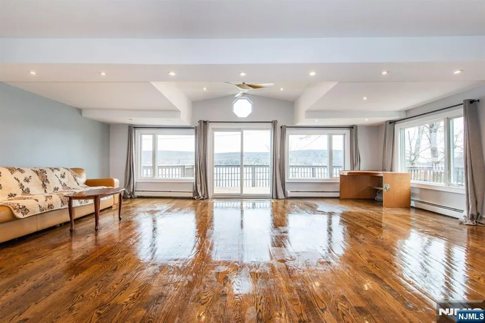 677 Warwick Turnpike West Milford, NJ 07421