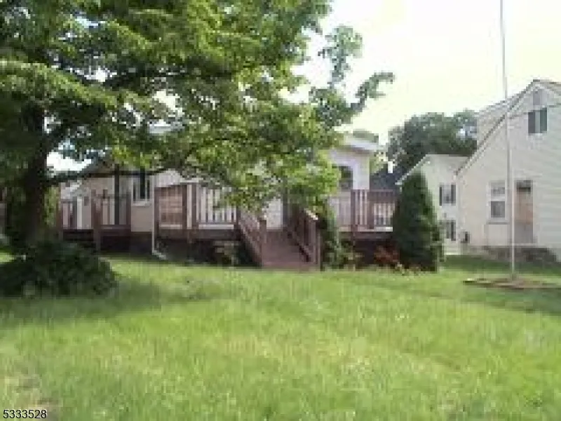 1518 Center St Pohatcong, NJ 08865