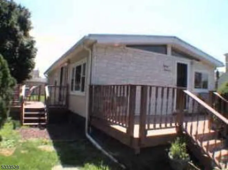 1518 Center St Pohatcong, NJ 08865