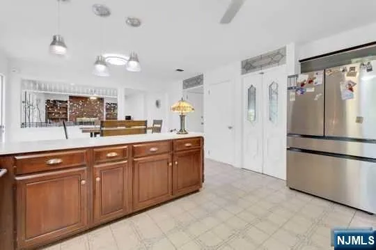60 Ivy Place Wayne, NJ 07470