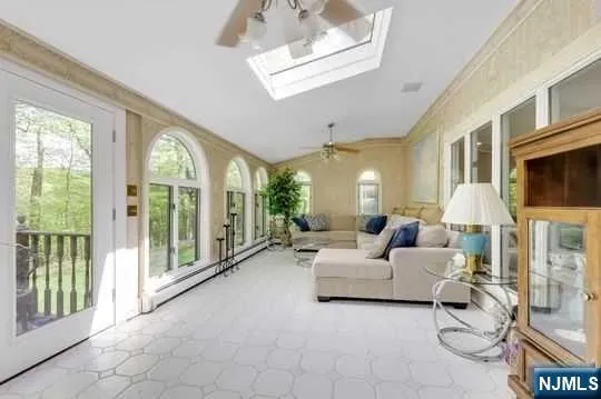 60 Ivy Place Wayne, NJ 07470