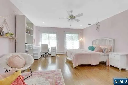 60 Ivy Place Wayne, NJ 07470