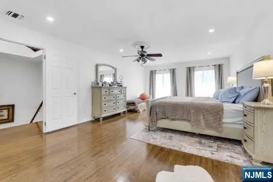 60 Ivy Place Wayne, NJ 07470