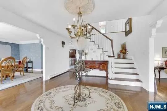 60 Ivy Place Wayne, NJ 07470