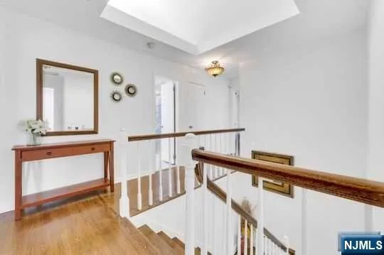 60 Ivy Place Wayne, NJ 07470