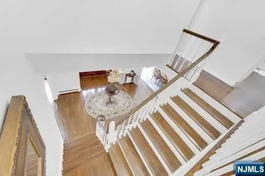 60 Ivy Place Wayne, NJ 07470
