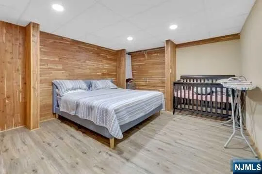 60 Ivy Place Wayne, NJ 07470
