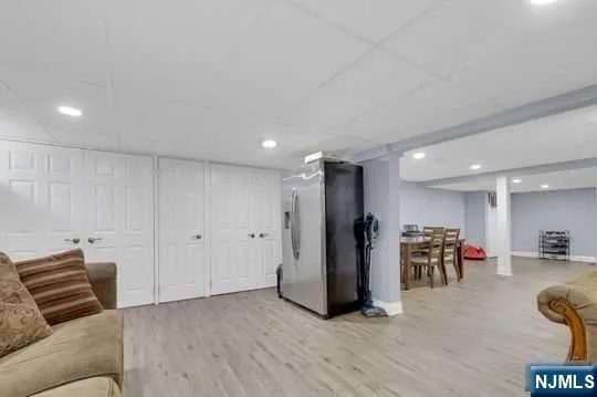 60 Ivy Place Wayne, NJ 07470
