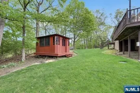60 Ivy Place Wayne, NJ 07470