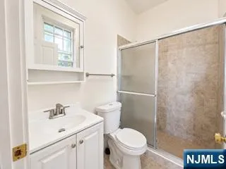 25 Prospect Avenue COTTAGE Montclair, NJ 07042