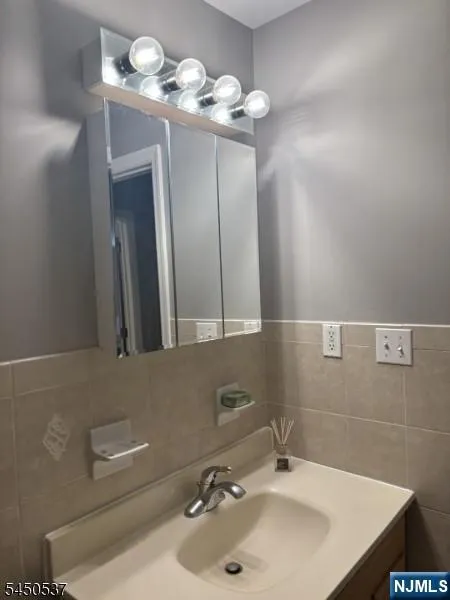 306 Hoover Avenue 41 Bloomfield, NJ 07003
