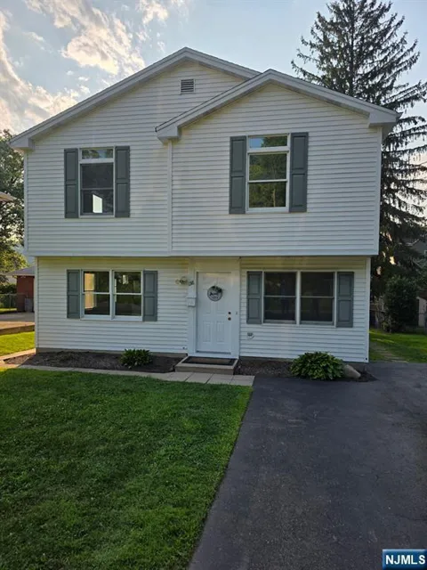 138 Ethel Avenue