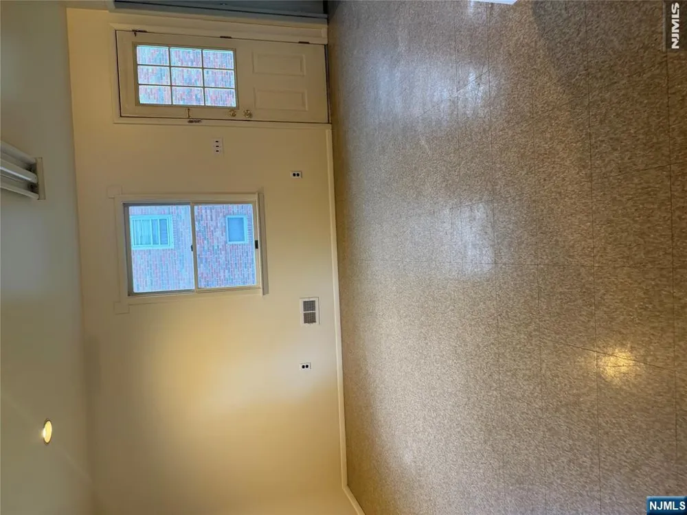 138 Ethel Avenue Hawthorne, NJ 07506