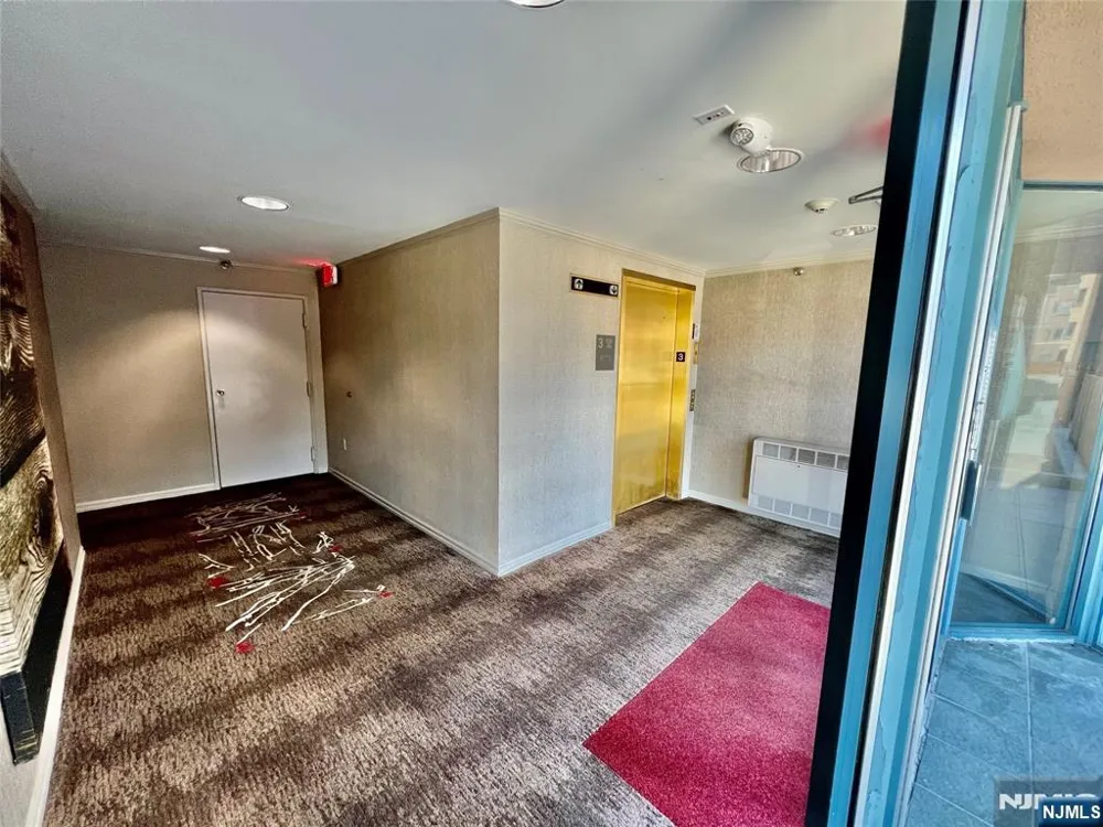 404 Williams Edgewater, NJ 07020