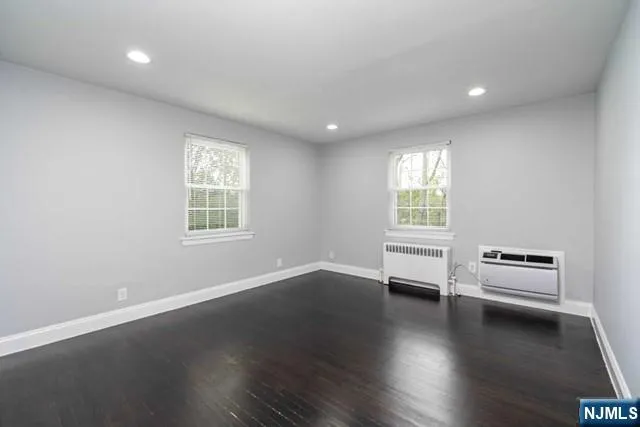84 Clark Court 84 Rutherford, NJ 07070