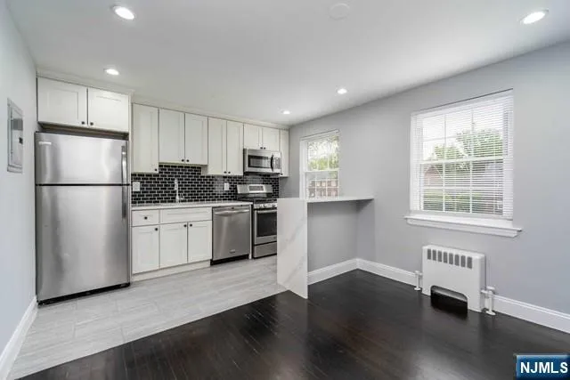 84 Clark Court 84 Rutherford, NJ 07070