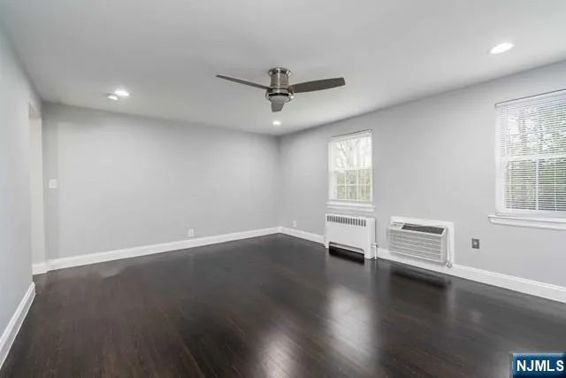 84 Clark Court 84 Rutherford, NJ 07070