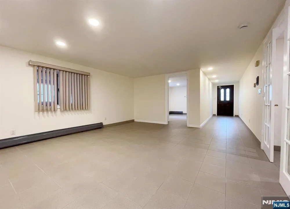 488 Walnut Street 1st FL Ridgefield, NJ 07657