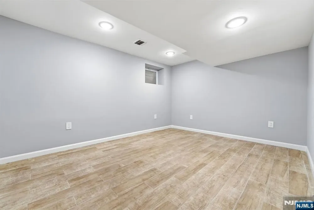 244 Clinton Avenue 1 Jersey City, NJ 07304