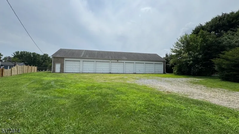 98 Henderson St Phillipsburg Town, NJ 08865