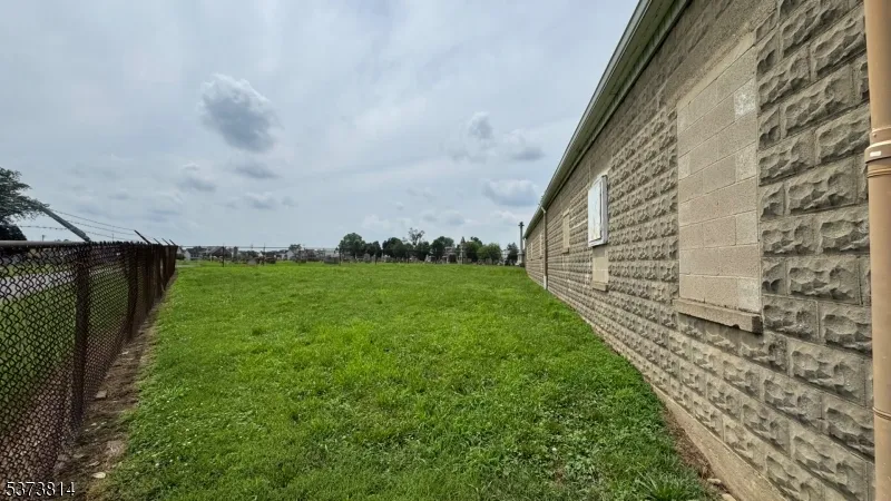 98 Henderson St Phillipsburg Town, NJ 08865