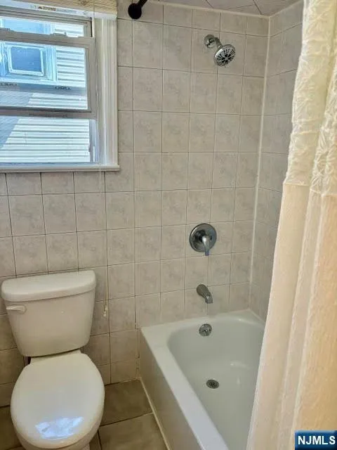 271 Warren Street First Floor Lyndhurst, NJ 07071