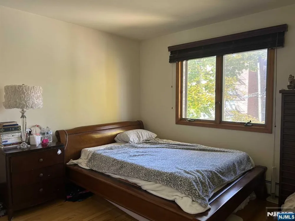 1611A Gerome Avenue A Fort Lee, NJ 07024