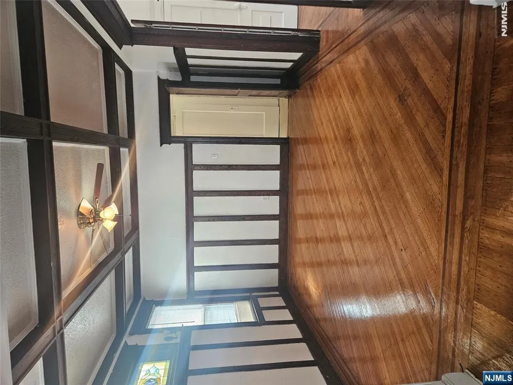 275 S Burnett Street 2 East Orange, NJ 07018