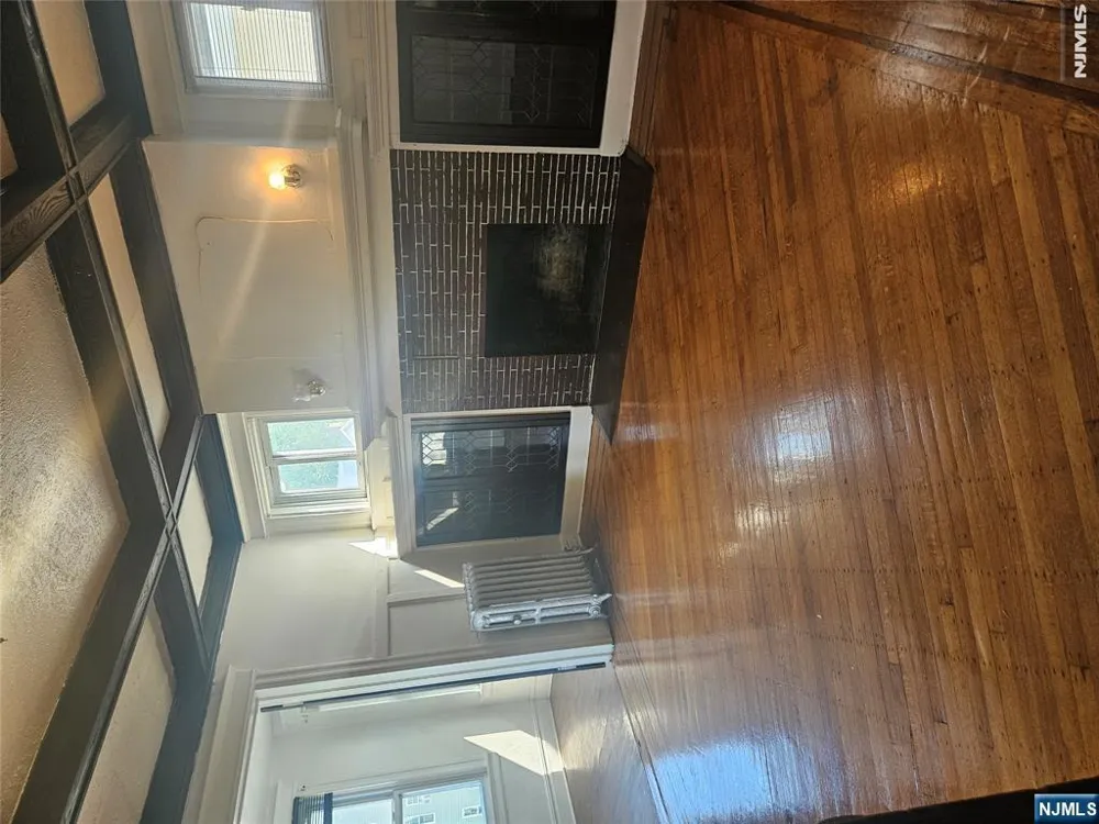275 S Burnett Street 2 East Orange, NJ 07018