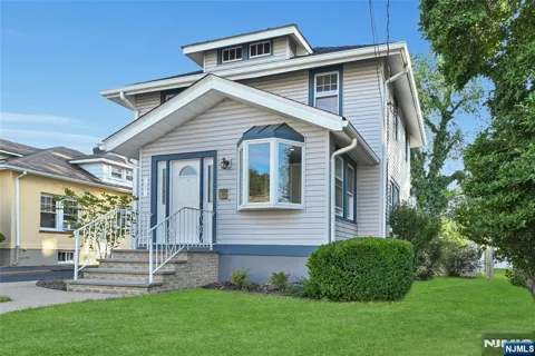 25 Marinus Street