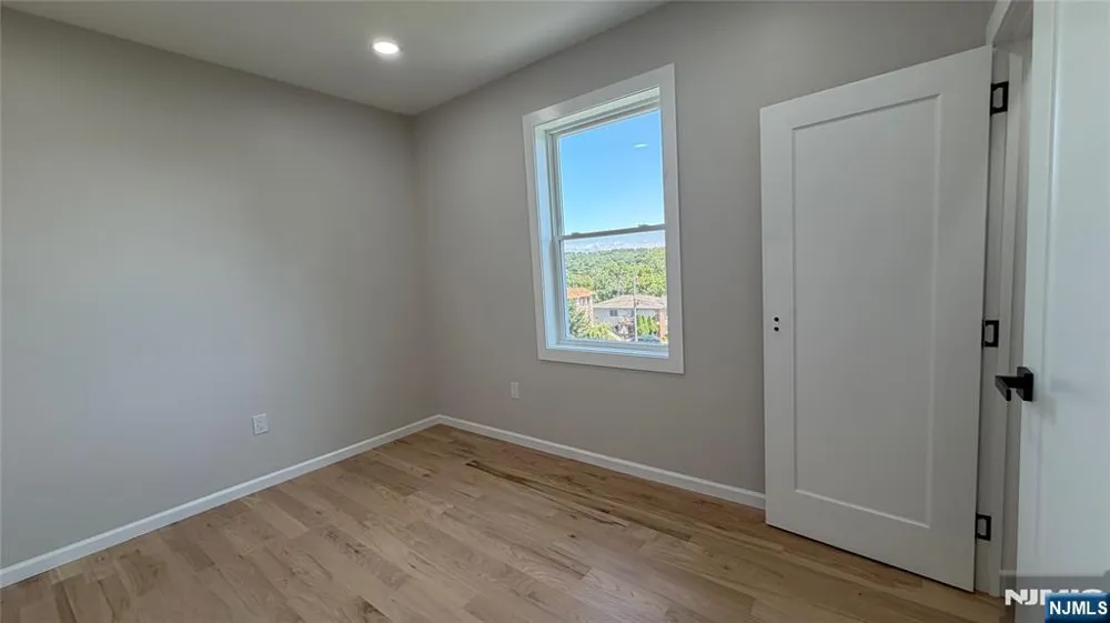 51 John Ryle Avenue B Haledon, NJ 07508